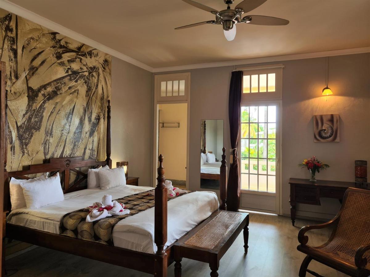 Habitation Du Comte Hotel Сент-Роз Екстериор снимка