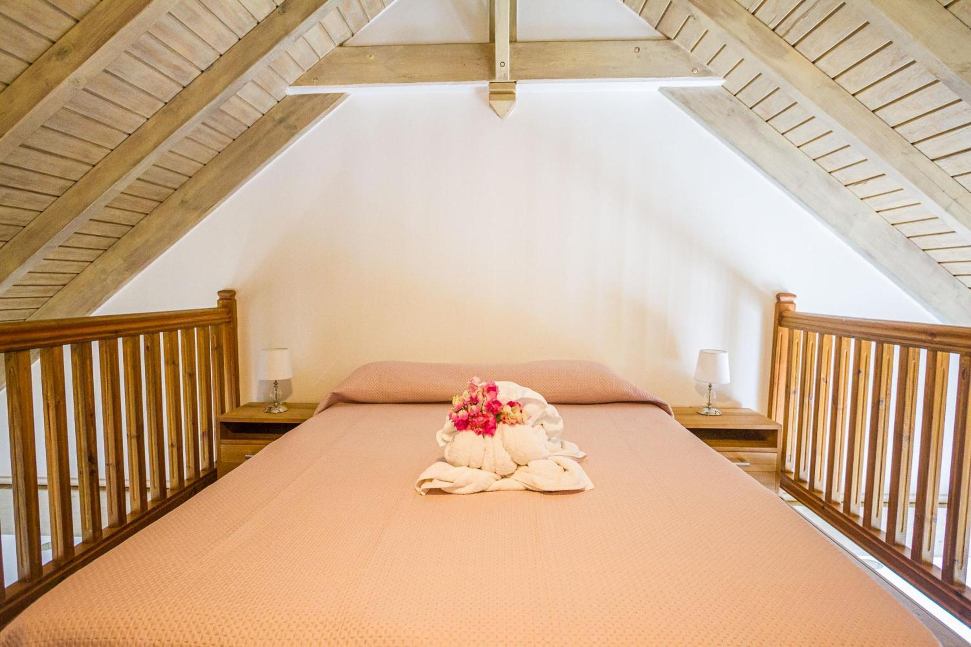 Habitation Du Comte Hotel Сент-Роз Екстериор снимка